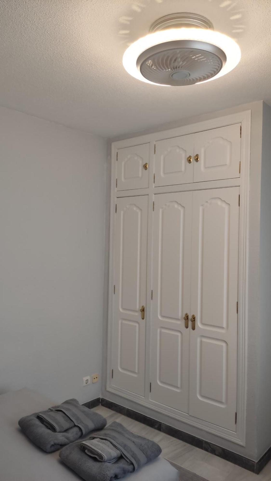 Habitacion Doble Con Bano Privado En Casa Clara قرطبة المظهر الخارجي الصورة