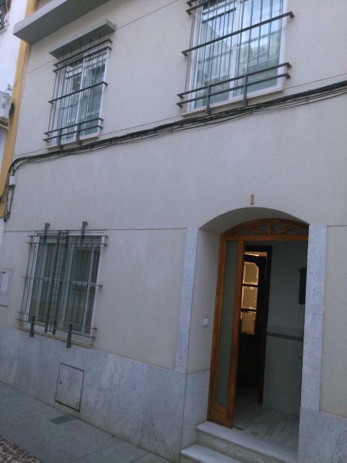 Habitacion Doble Con Bano Privado En Casa Clara قرطبة المظهر الخارجي الصورة
